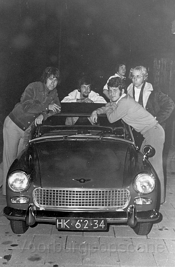 Levy_Joe_at_MG-Midget.jpg